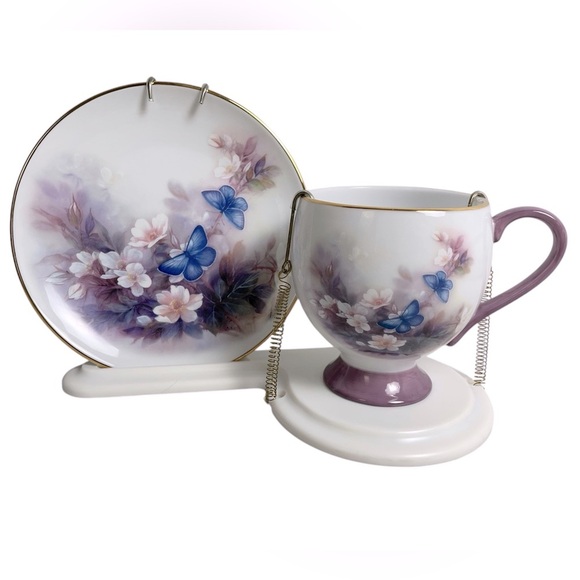 NWOT Porcelain Teacup And Saucer Set - Lena Liu - Picture 1 of 6